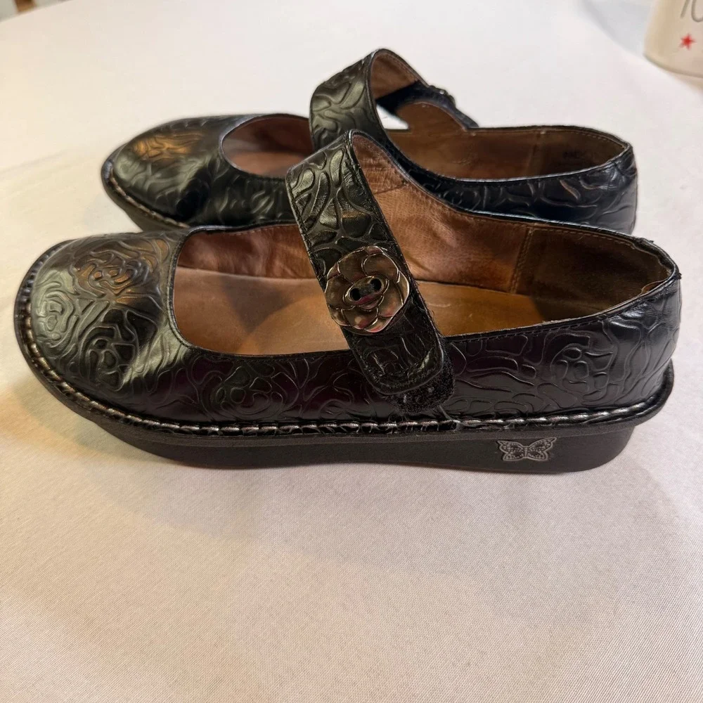 Alegria Paloma Mary Jane Womens 38 Black Embossed Leather Floral Comfort Nurse - Picture 4 of 7
